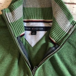 Tommy Hilfiger green cotton sweater Excellent condition